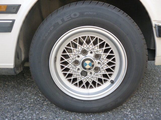 1983年式 BMW 528eA/E28